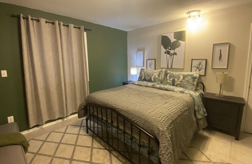 Sault Ste. Marie Apartment | Bright cheerful unit