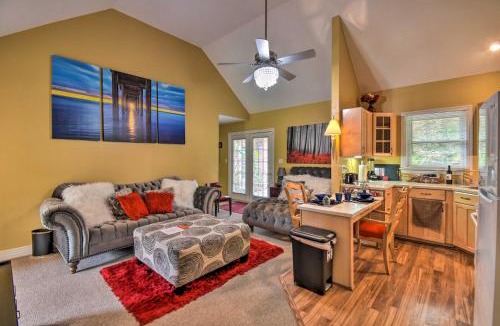 Western Branch North House | Bright Chesapeake Home Near Shopping and Dining