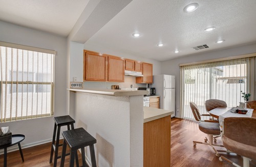 Silverado Ranch House | Bright & Clean Las Vegas House