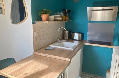 Saint-Fargeau Apartment | Bright cocoon a stone's throw from Gambetta