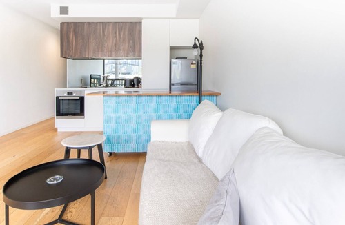 West Melbourne Apartment | Bright & Comfortable 1BR in West Melbourne