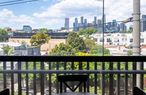 West Melbourne Apartment | Bright & Comfortable 1BR in West Melbourne