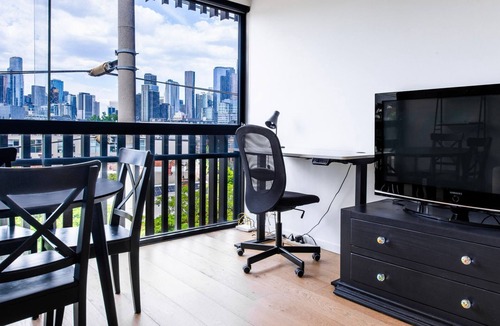 West Melbourne Apartment | Bright & Comfortable 1BR in West Melbourne