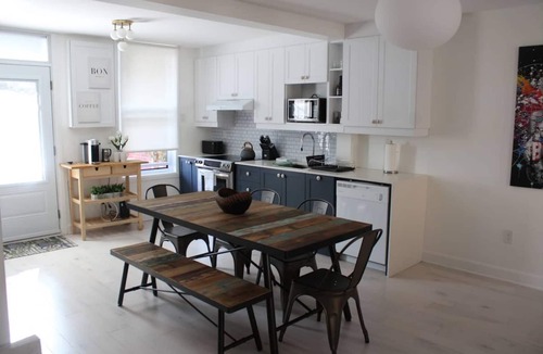 Villeray House | Bright & Comfortable 2BR Free Private Parking Montreal
