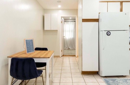 White Plains House | Bright&Comfy 2bed/1ba in quiet White Plains duplex