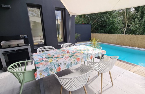Bruz House | Bright contemporary house in Brittany