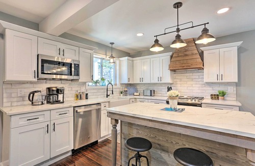 Cornwall-on-Hudson House | Bright Cornwall-On-Hudson Vacation Rental!