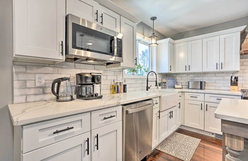 Cornwall-on-Hudson House | Bright Cornwall-On-Hudson Vacation Rental!