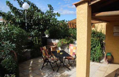 Narbonne-Plage House | Bright, cosy and lovingly arranged new residence