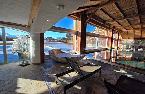 Lens Apartment | Bright, cosy studio with south-facing terrace & swimming pool