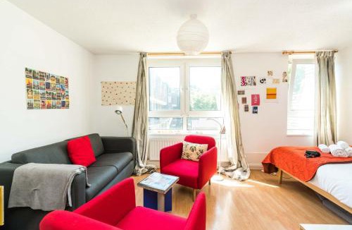 St. Pancras and Somers Town House | Bright & Cosy Studio Close to Central London