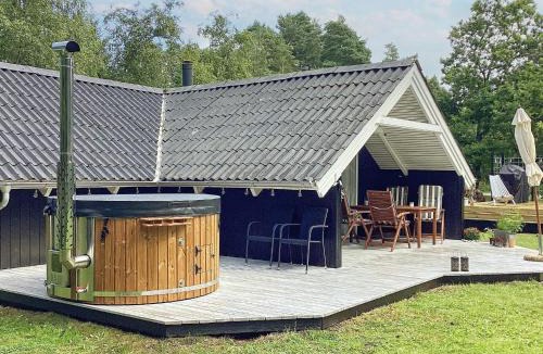 Øksenmølle House | Bright Cottage with Hot Tub - By Traum Ferienwohnungen