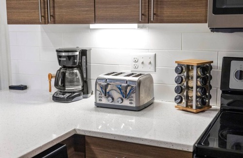 Fort Worth Apartment | Bright & Cozy 1BR Near West 7th