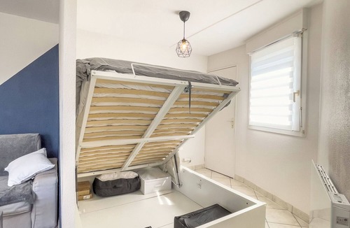 Chambery Apartment | Bright Cozy Apartment, Near TrainStation * Parking