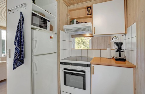 Sønder Vorupør House | Bright, cozy cottage with winter garden in great nature.