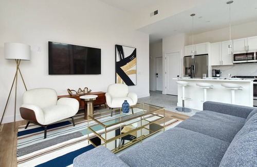 Hoboken Apartment | Bright Cozy Loft | Walk to PATH Shops + Dining