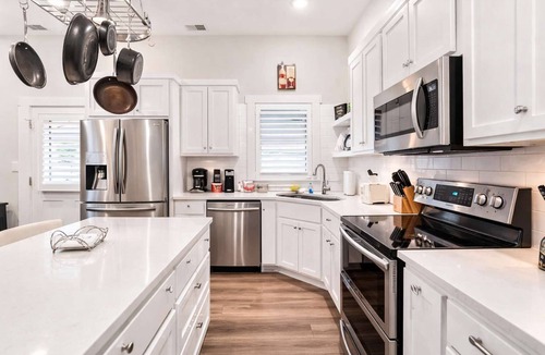 Germantown House | Bright & cozy Louisville home w/private backyard