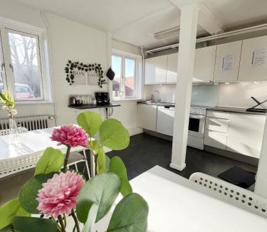 Aalborg Municipality Apartment | Bright Double Room 2 Free Parking