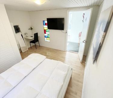 Aalborg Municipality Apartment | Bright Double Room 4 Free Parking