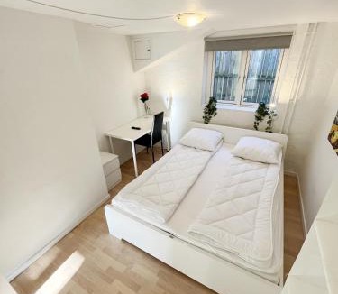 Aalborg Municipality Apartment | Bright Double Room 5 Free Parking