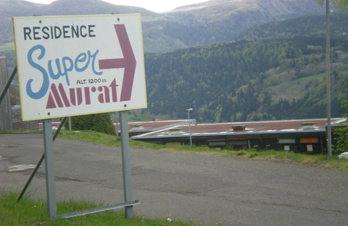 Murat-le-Quaire Apartment | Bright duplex at 1200m altitude
