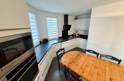 Cavaliere Beach Apartment | Bright Duplex in Cavalière – Steps from the Beach