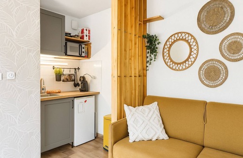Vauban - Wazemmes Apartment | Bright, elegant studio in the heart of Lille