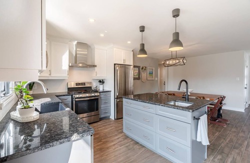 Clarence-Rockland House | Bright Family Haven – Quiet Rockland Hideaway