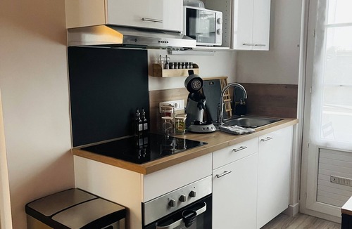 Chatellerault Apartment | Bright flat - Quiet location - Near the centre