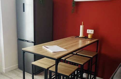 Chatellerault Apartment | Bright flat - Quiet location - Near the centre