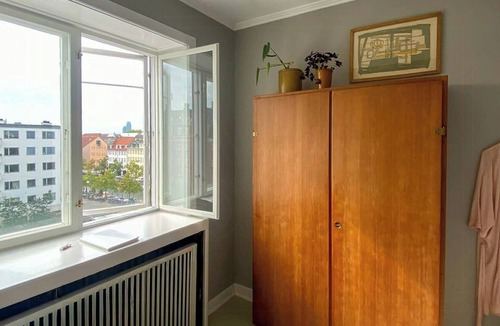 Christianshavn Apartment | Bright flat with views in central Christianshavn