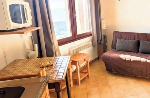 Saint-Michel-de-Chaillol Apartment | Bright 14m2 studio with unobstructed view
