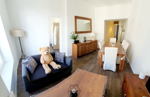 Bourges Apartment | # Bright & Happy