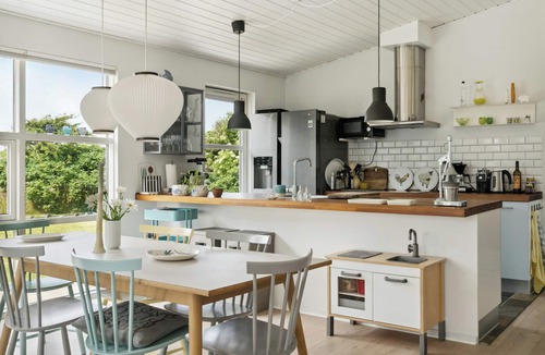 Grønhøj House | Bright home near one of Denmark's best beaches