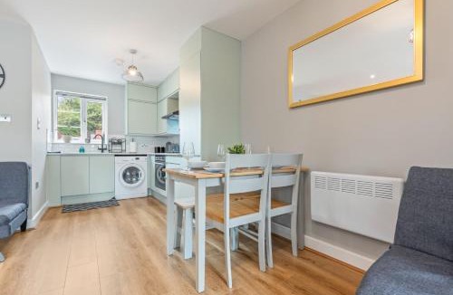 Erdington House | Bright & Homely Birmingham Escape!