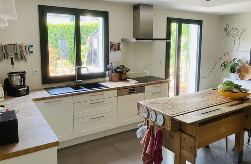 Saint-Herblain House | Bright house 160 m² family quiet, garden, jacuzzi