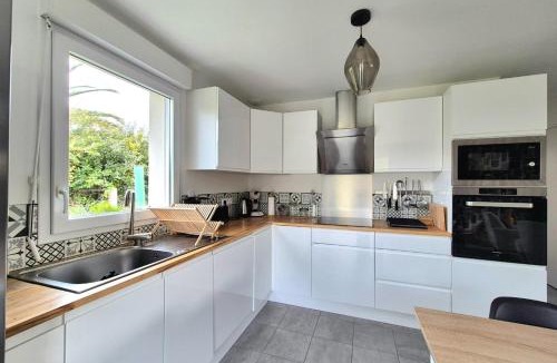 Hirel House | Bright house between Saint-Malo and Mont St-Michel