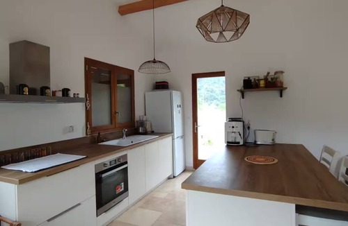 Chambonas House | Bright house near river
