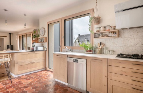 Nivillac House | Bright house with large terrace in La Roche-Bernard