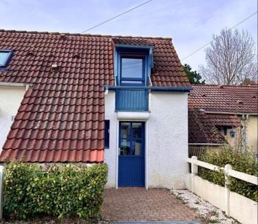 Camiers House | Bright house with terrace and garden
