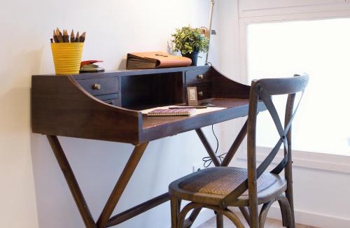 Esquerra de l'Eixample Apartment | Bright Industrial Loft Barcelona Center