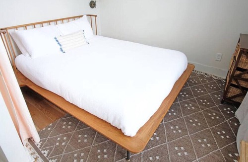 Yamacraw Village Apartment | Bright Loft With a Patio in Downtown Savannah