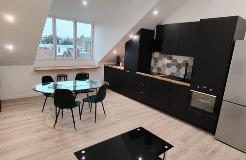 Saint-Honore - Jeanne d'Arc Apartment | Bright loft with cathedral view - Unique design & ambiance Le hublot d'Amiens