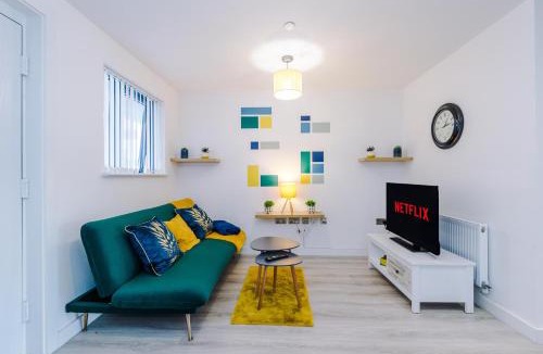 Baltic Triangle Apartment | Bright, Luxury Aparthotel, Excellent Location