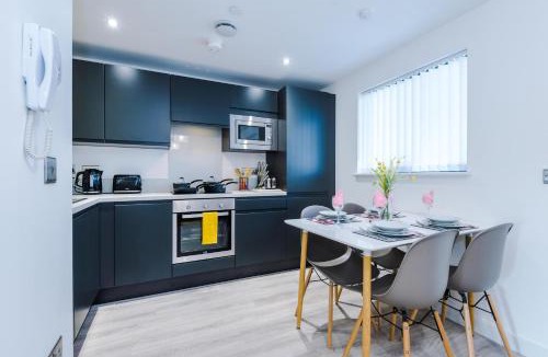 Baltic Triangle Apartment | Bright, Luxury Aparthotel, Excellent Location