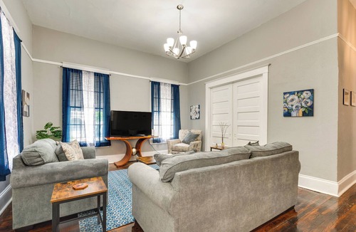 Macon House | Bright Macon Home w/ Wraparound Deck!