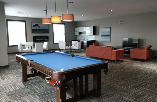 Saskatoon Condo | Bright modern comfortable newly built apartment - 2 beds, 1 bathroom