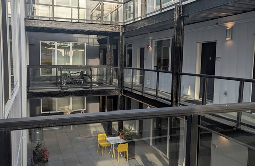 Wallingford Condo | Bright & Modern Condo in Seattle's Wallingford District