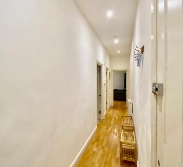 Vassall Apartment | Bright, Modern Flat in Brixton