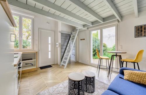 Issy-les-Moulineaux Apartment | Bright modern studios just minutes from Paris